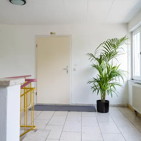 Carli's Bed-no-breakfast 2* Friedrichshafen