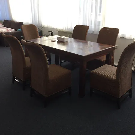 Carli's Bed-no-breakfast 2* Friedrichshafen